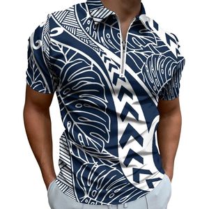 Polo de manga corta para hombre con estampado sublimado azul y blanco, con cremallera, transpirable, informal, de poliéster tejido. - Product Image 1