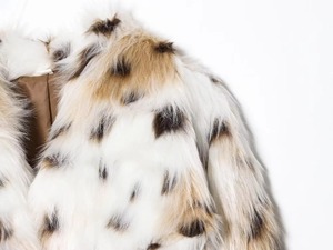 Fournisseur OEM de manteaux en fourrure en gros, fabricant de vêtements d'extérieur en fourrure haut de gamme pour femmes, vêtements en fourrure pour femmes en gros - Product Image 4