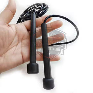 Cuerda de Saltar de PVC de Alta Calidad y Resistencia con Longitud Ajustable para Entrenamiento Cruzado y Ejercicios de Fuerza, Hecha en Pakistán - Product Image 2