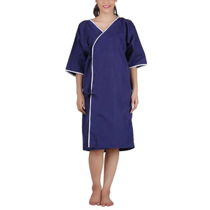 New Arrival Best Design Short Sleeve Customized V Neck Women <b>Scrub</b> Lab Coat OEM Wholesale Medical <b>Scrub</b> Lab Coat in Cheap Price - Product Image 1