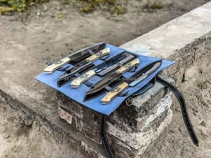 Ensemble de couteaux de cuisine professionnels très demandés, 5 pièces, couteau de chef en acier Damas avec manche en bois, commande minimum de 10 pièces - Product Image 1