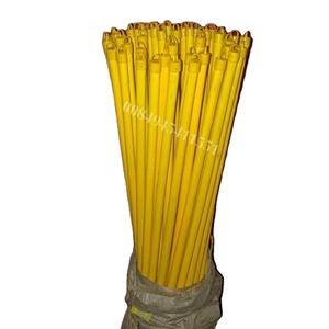 Balai en PVC couleur bois d'eucalyptus, fabriqué au Vietnam, avec filetage italien, écologique, portable et léger - Product Image 6