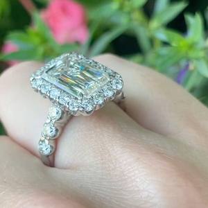 Anillo de Halo con Diamante de Corte Esmeralda Elegante de Moissanita para Mujer, Plata 925 Original con Rodio, Propuesta de Matrimonio, Regalo de Joyería - Product Image 3