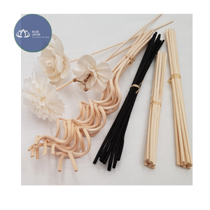 BEST SELLER Bâtonnets diffuseurs en rotin naturel écologiques pour recharge d'ambiance sans flamme à usage domestique - Product Image 1