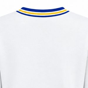 Suéter Blanco con Cuello Redondo, Bordado Azul Dorado Sigma Gamma Rho 1922, Jersey de Manga Larga con Puños a Rayas, Prenda Universitaria Clásica - Product Image 4