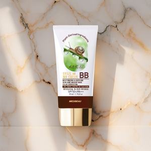 Crème BB Puro Moment Snail SPF50 PA Triple Fonction Hydratante Correctrice de Couleur Blanchissante Anti-Rides Base de Maquillage pour Tous - Product Image 4