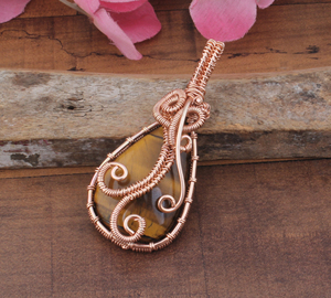 Colgante de Ojo de Tigre Natural Envuelto en Alambre, Chapado en Platino, Vintage, Unisex, Hecho a Mano, Plata de Ley, Joyería con Piedra Preciosa Chatoyante - Product Image 6