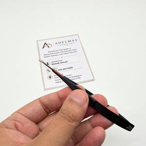 Ciseaux à ressort droits noirs en or rose, en acier inoxydable, avec logo personnalisé, instrument de beauté pour manucure - Product Image 2