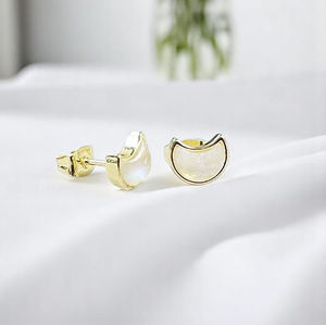 Pendientes de Plata de Ley 925 con Incrustaciones de Piedra Lunar Arcoíris Natural en Forma de Luna Creciente de 6x8 mm, Pendientes de Moda para Mujer - Product Image 3