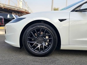 El coche eléctrico Tesla Model 3 Long Range - Product Image 6