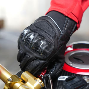 ถุงมือขี่มอเตอร์ไซค์หนังสำหรับผู้ชาย กันลื่น น้ำหนักเบา คุณภาพสูง ทนทาน จับกระชับมือ สวมใส่สบาย - Product Image 3