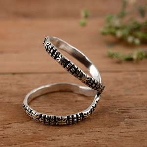 แหวนเงินแท้ 925 ทำมือ ดีไซน์ลายดอกไม้ชนเผ่าแบบวินเทจ โบโฮ วงคู่ ปรับขนาดได้ สำหรับผู้มีปัญหาข้ออักเสบ - Product Image 3