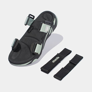 Sandalias Deportivas con Diseño de Tiras Cruzadas y Entresuela en Negro y Verde Oliva - Product Image 4