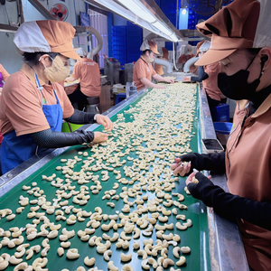 Cheap Bulk Cashew <b>Kernels</b> SANTIGO Cashew <b>Nuts</b> Exported To Middle East Kaju In Bulk <b>Nuts</b> <b>Kernels</b> - Product Image 4