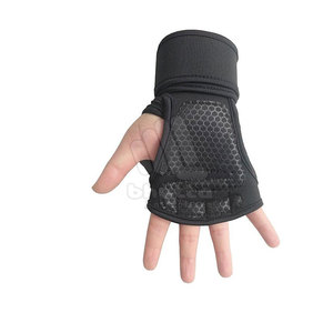 Fitness Hand Grip <b>Gloves</b> Durable Palm Protection For <b>Weight</b> <b>Training</b> Hand Grip <b>Gloves</b> - Product Image 3