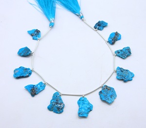 Perles brutes lisses en turquoise naturelle d'Arizona, 11 pièces, pierres précieuses à perçage frontal pour la fabrication de bijoux - Product Image 1