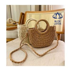 EN TENDENCIA AHORA: Bolso de Yute 2026 para Viajes a la Playa y Compras, Diseño de Fibra Tejida a Mano - Product Image 1