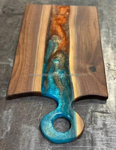 Tabla de Cortar de Madera de Mango y Resina Única en Oferta, Tabla de Picar Premium para Decoración del Hogar, Bandeja de Servir Elegante para Fiestas - Product Image 1