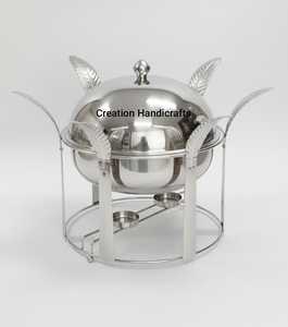 Luxury Premium Hammered Gold Casserole Pot with Lid Elegant Serving Dish for Dining <b>Table</b> - Product Image 4