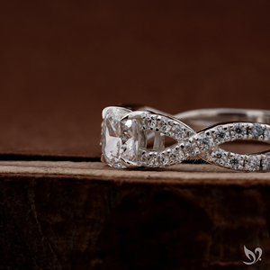 แหวนเพชรทรงคุชชั่นรูปไข่ 0.5 กะรัต ฝังเพชรแบบพาเว่ วงแหวนทองคำขาว 10K รับรองโดย IGI สำหรับเจ้าสาว - Product Image 2