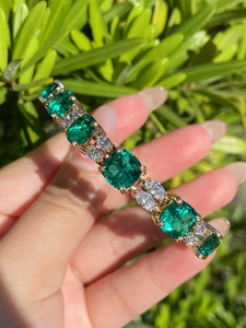 กำไลข้อมือเพชรทรงเหลี่ยมมรกตเงินแท้ 925 ชุบทอง 14K หรูหราสำหรับผู้หญิง ได้รับการรับรองจาก IGI สี E/F เพชรเพาะเลี้ยงในห้องปฏิบัติการ ความสะอาดระดับ VS-VVS - Product Image 1