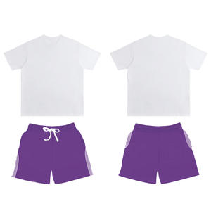 Ensemble survêtement homme personnalisé avec short cargo zippé et veste à manches courtes en polyester et nylon coupe-vent - Product Image 3