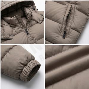 Chaqueta Acolchada Unisex Negra Brillante con Logotipo Frontal, Forro de Bambú Impermeable, Personalizable, Abrigo de Invierno 2025, Venta al Por Mayor - Product Image 4