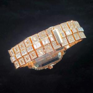 Montre de luxe sertie de diamants carrés, chiffres bleus, montre élégante - Product Image 3