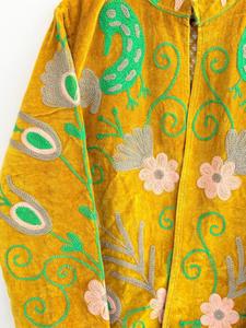 เสื้อแจ็คเก็ตกำมะหยี่สีเหลืองสไตล์โบฮีเมียน ปักลายซูซานี ลายดอกไม้ แขนยาว คอตั้ง ทำมือ เสื้อโค้ทผู้หญิงสำหรับฤดูใบไม้ร่วง - Product Image 5