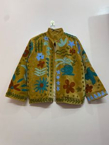 Indian Embroidery Short Boho White Velvet Suzani Embroidered Short Jacket Floral Suzani Bomber Women's Jacket - Product Image 2