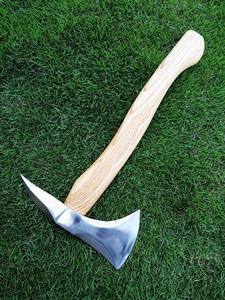 Hacha de Barba Forjada a Mano de Primera Calidad con Punta Trasera, Acero de Alta Dureza, Tomahawk Táctico, Herramienta para Acampar al Aire Libre y Cortar Madera - Product Image 5