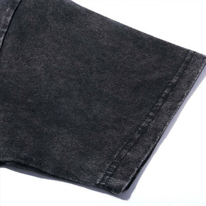 T-shirt personnalisé pour fabricants, délavé à l'acide, effet vieilli, orné de pierres et de strass, coupe oversize, carrée, courte, avec logo sur le devant, 100% coton - Product Image 5