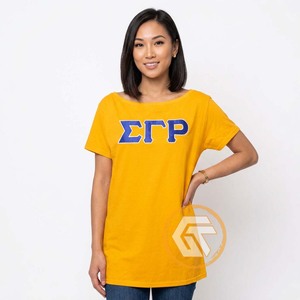 T-shirt de sororité pour femmes GREEK TREASURES Sigma Gamma Rho en jersey 100 % coton, col profond, brodé, été, vente en gros - Product Image 4
