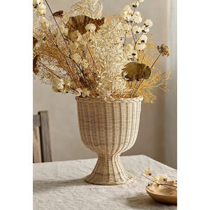 Precioso Florero de Ratán Decorativo para el Hogar, Florero Moderno con Lazo, Diseño OEM Personalizado, Hecho a Mano en Vietnam, Venta al por Mayor - Product Image 3