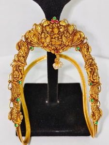 Collier ras-de-cou en or massif 22 carats, bijoux de temple Lakshmi, or jaune véritable, bijoux traditionnels de mariage sud-indiens pour femmes - Product Image 2