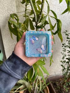 Contemporary Resin Ashtray Decorative Smoking Holder For Stylish Lounge Cafe Restaurant Tabletop Decoration Accessories - Product Image 4