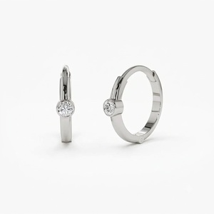 Boucles d'oreilles créoles Huggie en or blanc 14 carats serties de diamants de laboratoire, bijoux de fiançailles classiques pour femme, boucles d'oreilles minimalistes pour tous les jours - Product Image 2