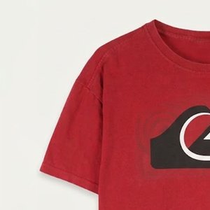 T-shirts Homme Rouge Personnalisés avec Logo, Très Demandés, Imprimés, 100% Coton, Manches Courtes, Respirants, Coupe Ample à Épaules Tombantes - Product Image 6