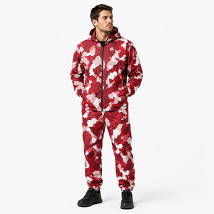 Ensemble de survêtement unisexe personnalisé en nylon camouflage rouge avec broderie de logo, coupe-vent, pantalon et veste, OEM, marque privée, sweats à capuche en gros - Product Image 2