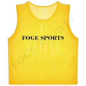 Gilets d'entraînement de basket-ball Football Scrimmage Pennies en maille de sport personnalisés bon marché Bavoirs de football réversibles - Product Image 5