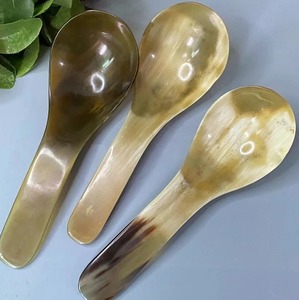 1 cuillère en corne véritable, fabriquée à la main pour les événements vikings, cuillère à mélanger pour cosplay, cuillère à glace, cuillère à café, cuillères en corne de buffle - Product Image 1