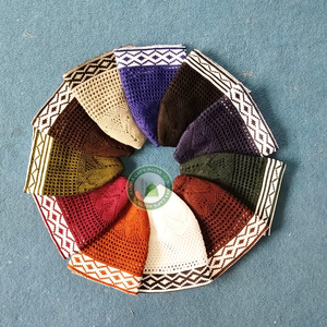 Chapeau de prière musulman pour homme Eid, brodé à la main, en tissu maillé, orné de pierres, ajustable, design islamique personnalisable, extensible, toutes saisons - Product Image 6