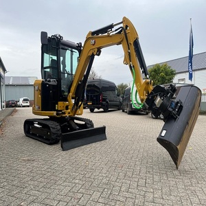 Mini-excavatrice 302 CR pas chère, neuve, 3,5 tonnes, petite pelle Kubota avec moteur et composants de pompe de qualité garantie - Product Image 4