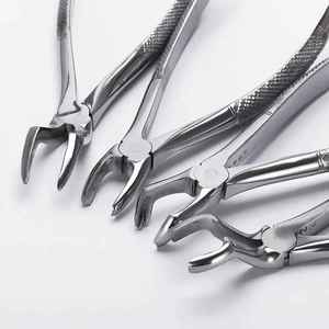 Pinzas Dentales Premium para Extracción de Molares Superiores, Acero Inoxidable de Grado Médico, Mango Ergonómico, Certificación CE, Suministro de Fábrica - Product Image 4