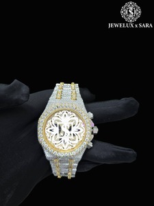 Montre analogique en quartz de haute qualité avec diamant moissanite baguette, forme carrée, élégante, pour collectionneurs, à bon prix - Product Image 4