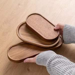 Plateau de service pour le petit-déjeuner en bois d'acacia fait main, pour le lit, avec poignées robustes et finition rustique naturelle - Product Image 4