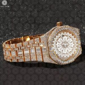 Reloj de Lujo para Mujer Charm Jewels, Dorado, Forma Tonneau, 38mm, Bisel con Diamantes, Cuarzo Analógico, Cierre de Mariposa, Brazalete de Moda - Product Image 5