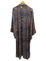 Robe kimono de luxe en soie patchwork, cache-maillot de bain, tenue de nuit, longue robe, kimono indien vintage fait main en soie de sari recyclée