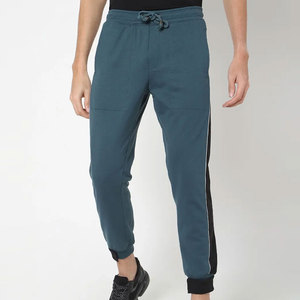 Pantalones deportivos transpirables para hombre, diseñados para entrenamiento, sesiones de gimnasio y uso diario informal y cómodo. - Product Image 1