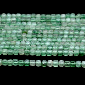 Perles facettées en quartz fraise AAA de 4 mm, quartz vert naturel, pierre semi-précieuse, perles fantaisie en forme de briolette 3D pour bijoux - Product Image 1